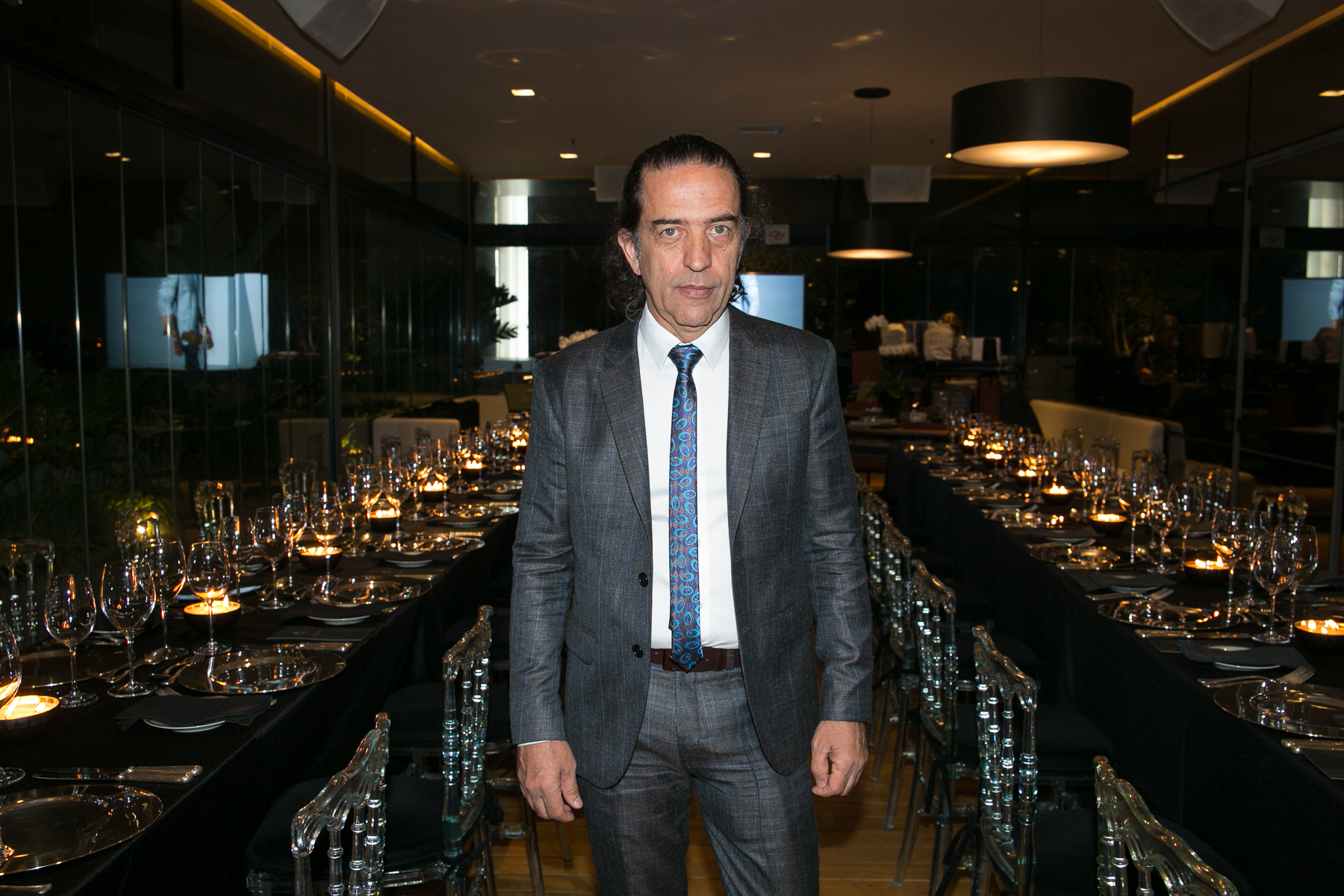Ricardo Almeida traz sua moda sob medida para Curitiba
