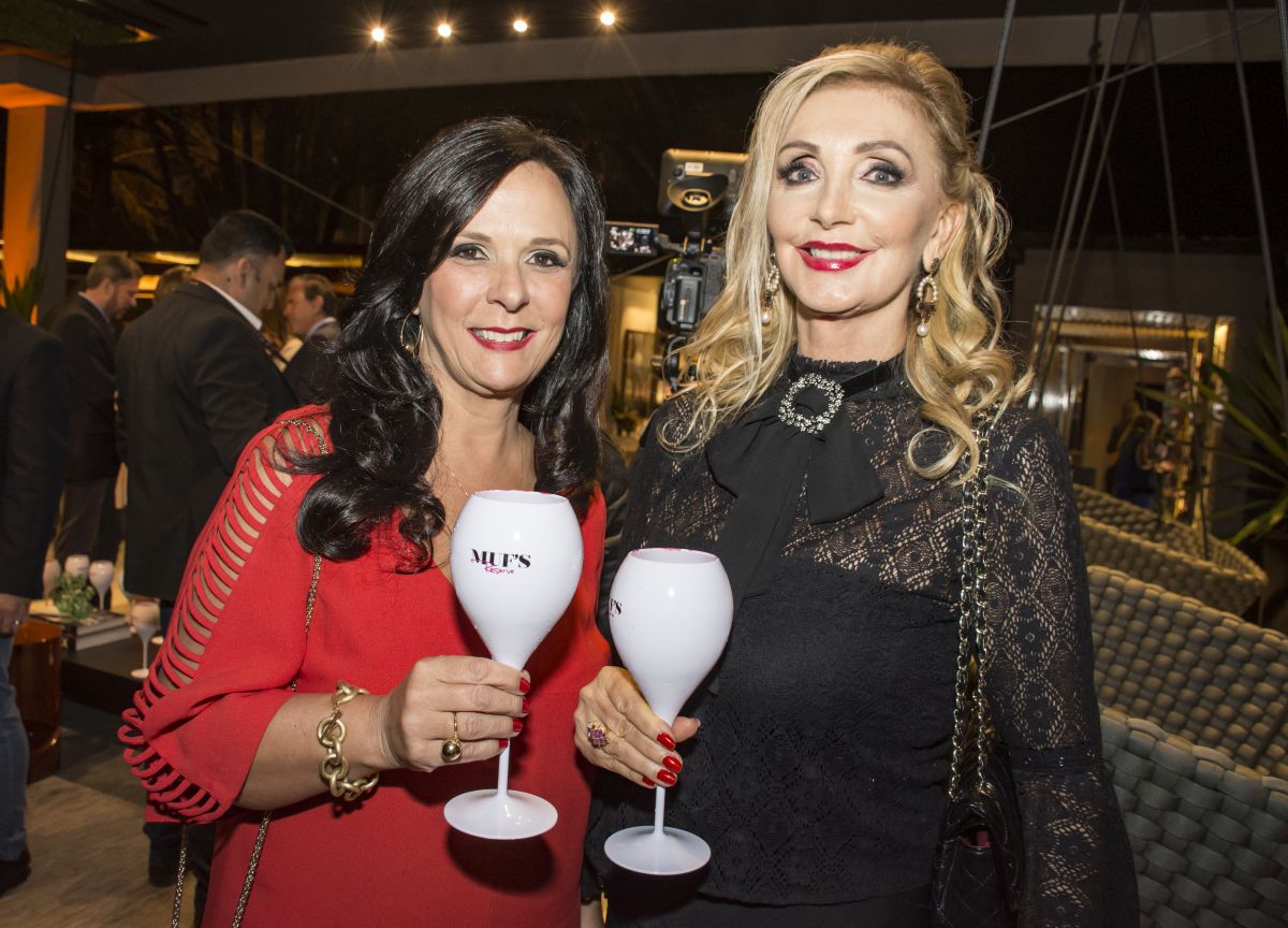 Rita Cooper Mylla e Vânia Dalmaz. Foto: Nay Klyn / Gazeta do Povo.