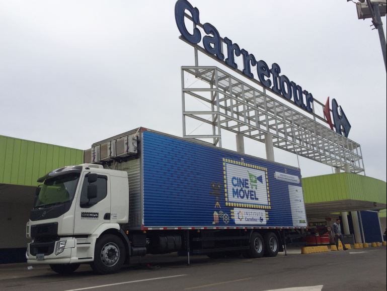 Carrefour traz seu projeto de cinema itinerante ao Paraná