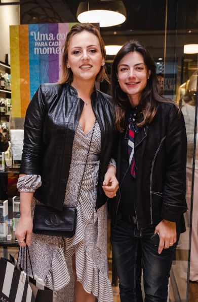 A blogueira Dani Machado (à esq.) e Danielle Zacharias Rorato.