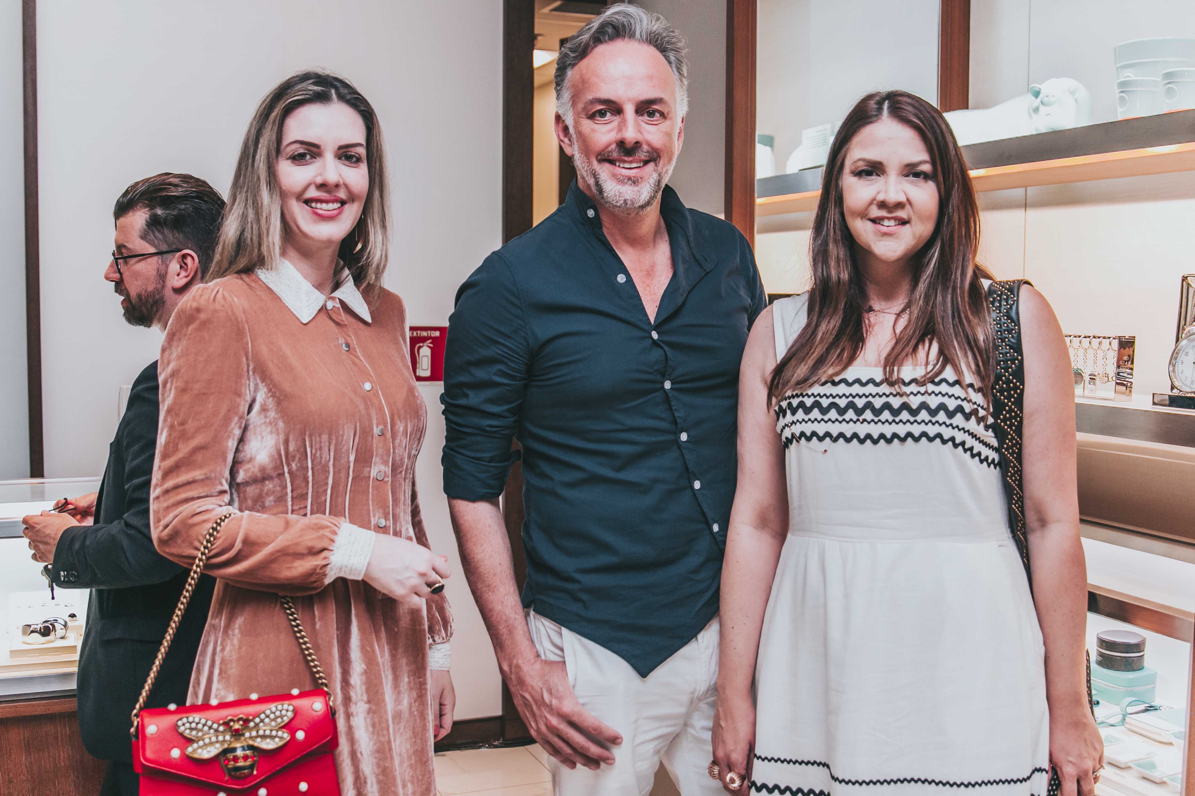 A advogada Karin de Rezende, o arquiteto Sandro Percicotti e a decoradora Walkiria Nossol.