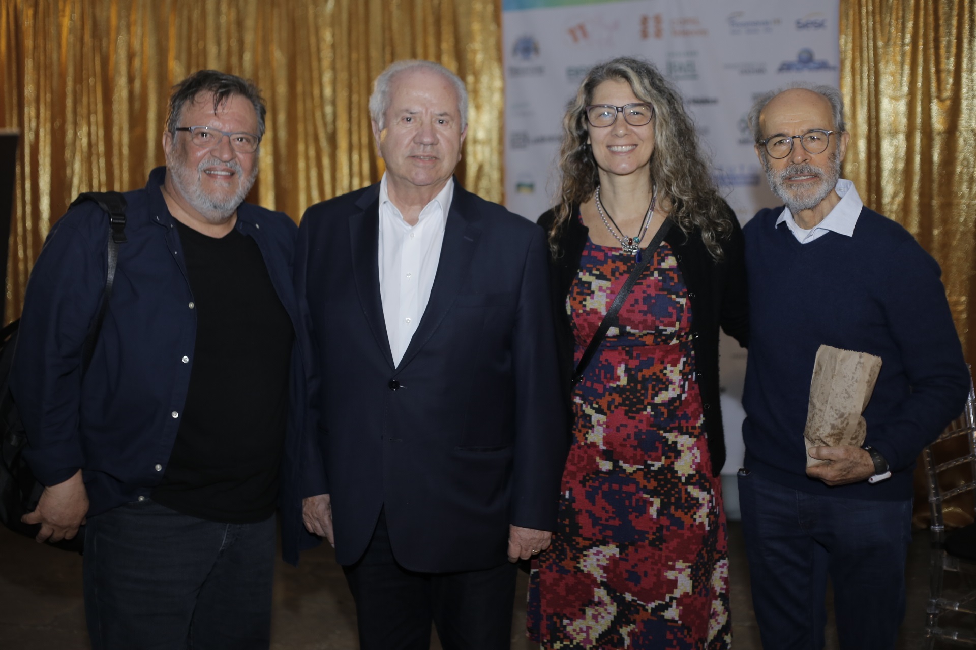 O ator Luis Melo, o ex-ministro Luiz Carlos Borges da Silveira e o casal Vânia Pacheco e Osmar Prado.