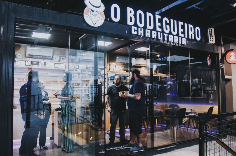 A charutaria O Bodegueiro, que está sendo inaugurada na Vila Urbana. Fotos: Divulgação