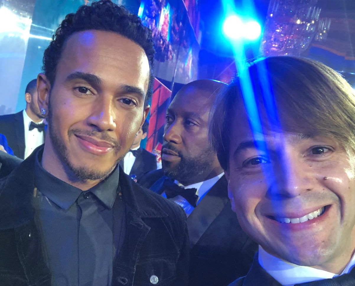 Curitibano Augusto Farfus e Lewis Hamilton juntos